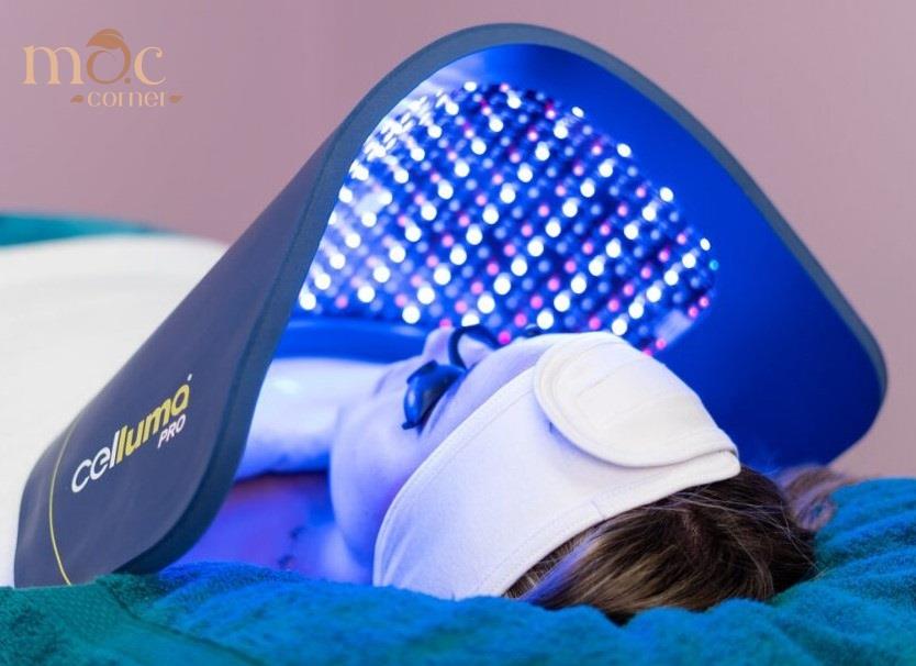 CHIẾU ÁNH SÁNG SINH HỌC ĐIỀU TRỊ MỤN