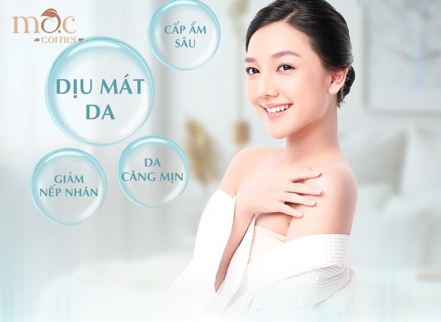 Cấp Ẩm Căng Bóng Aqua Silk Skin 